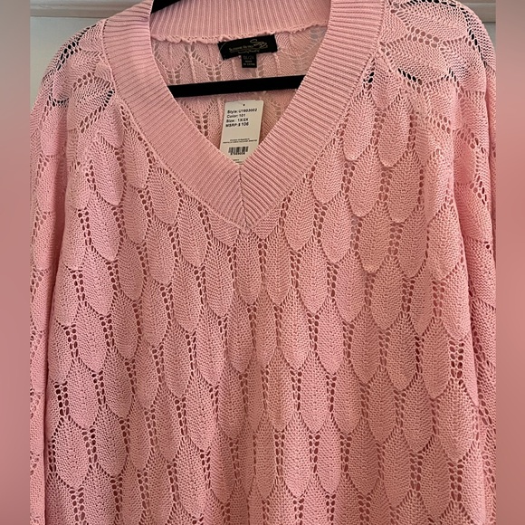Beautiful pink sweater by Suzanne Bento. NWT - Picture 3 of 4